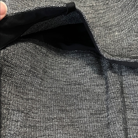 Lululemon define size 8 - Picture 6 of 6